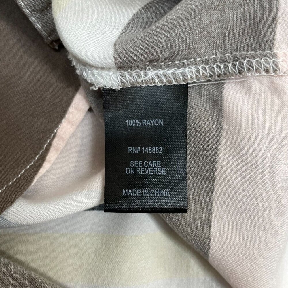 Torrid Top 3X Striped Challis Blouse Button-Up Short‎ Sleeve Women's - Picture 13 of 13